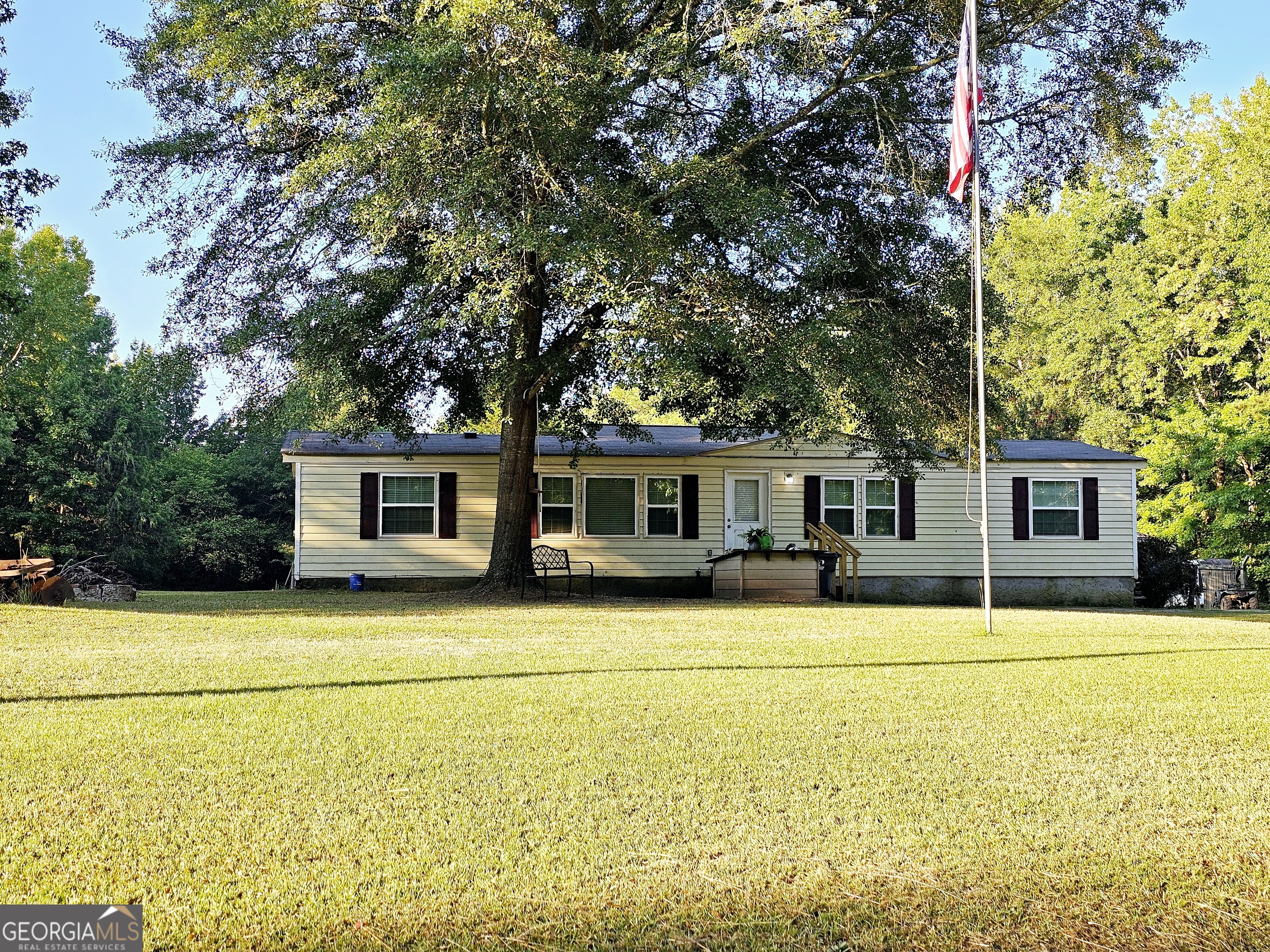 Photo 5 of 30 of 509 Dixie HWY mobile home