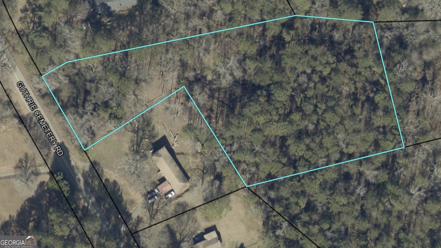 Come build your dream home! This lot is perfect for building and having your mini farm! No HOA! And WALNUT GROVE SCHOOLS!! Be close to everything, yet still in the country. Come see it today!