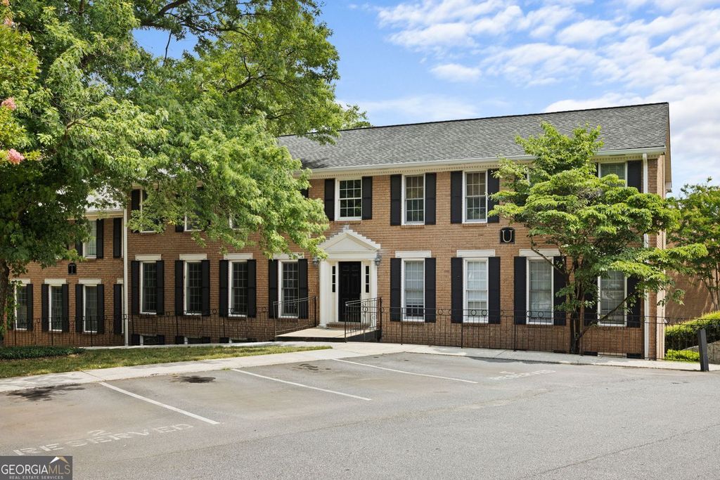 Photo of 1101 Collier Road NW #U3, Atlanta, GA 30318 (MLS # 10764620)