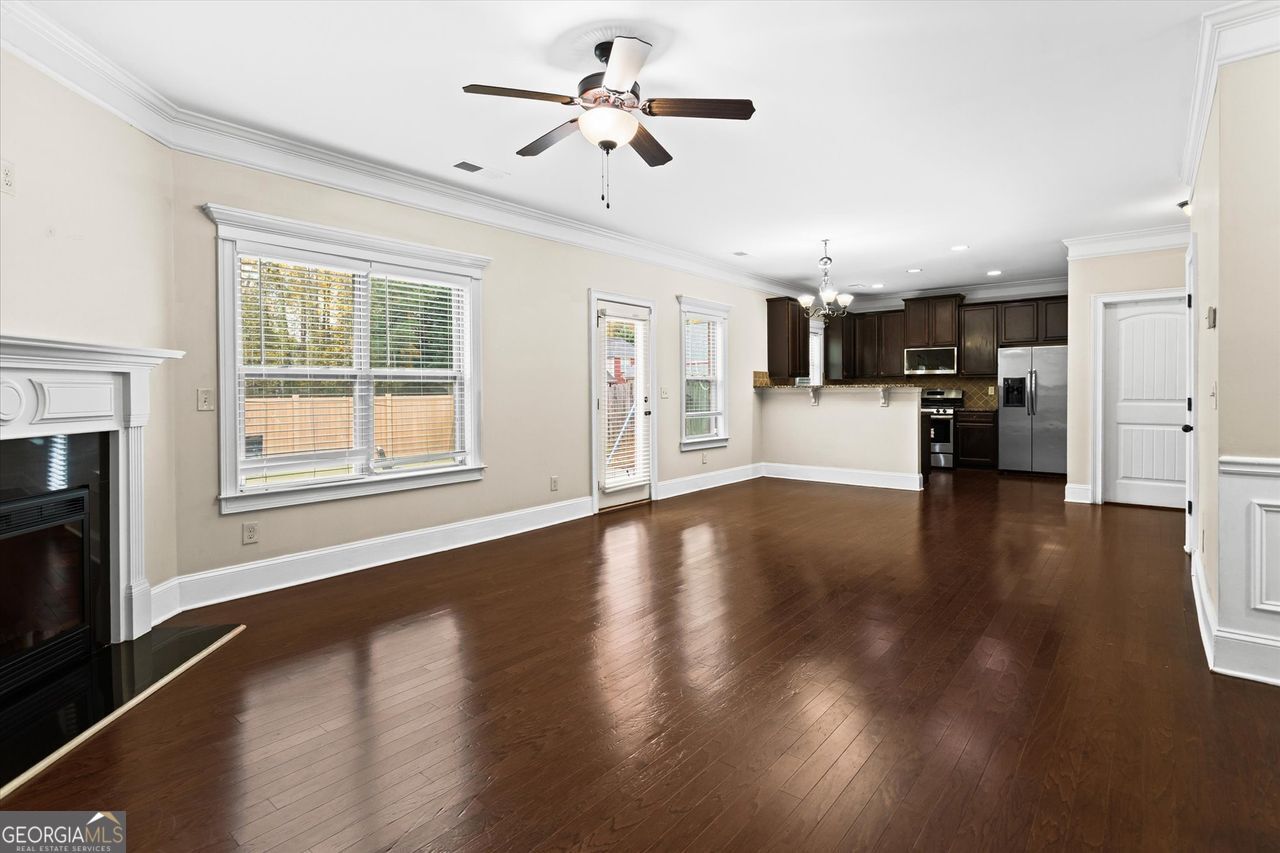 2455 HICKORY STATION CIR