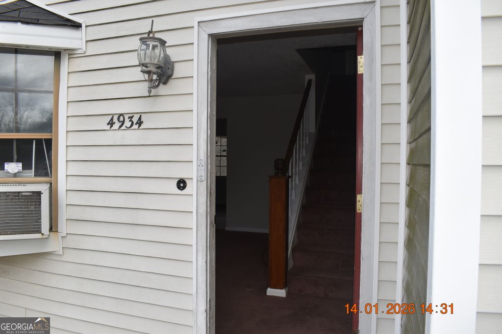 Photo of 4934 Log Cabin Drive, Macon, GA 31204 (MLS # 10672375)