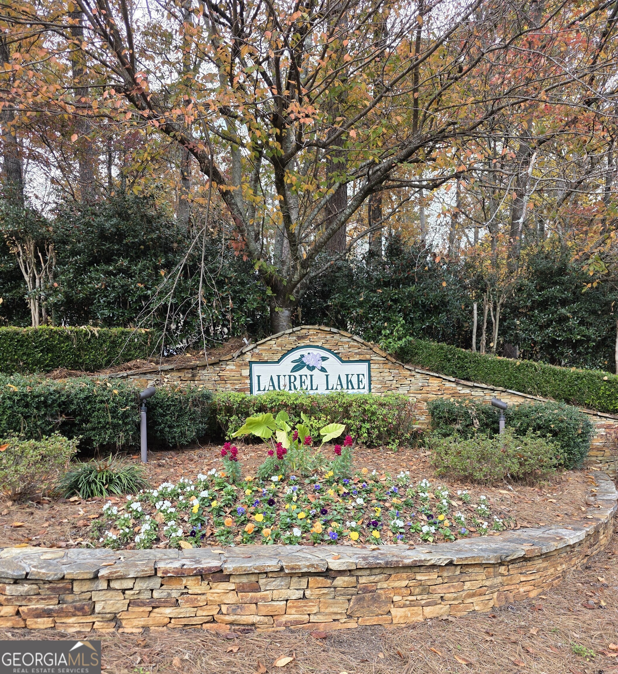 Laurel Lake - Residential