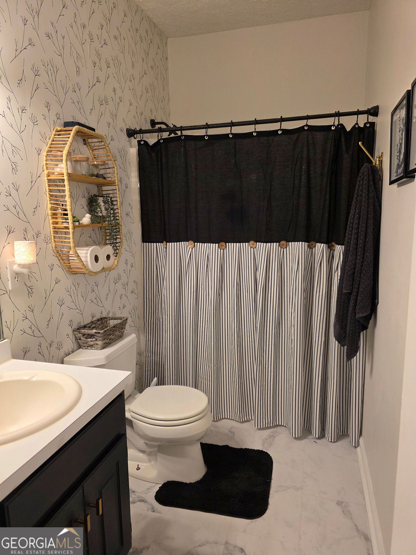 Laurel Lake - Residential