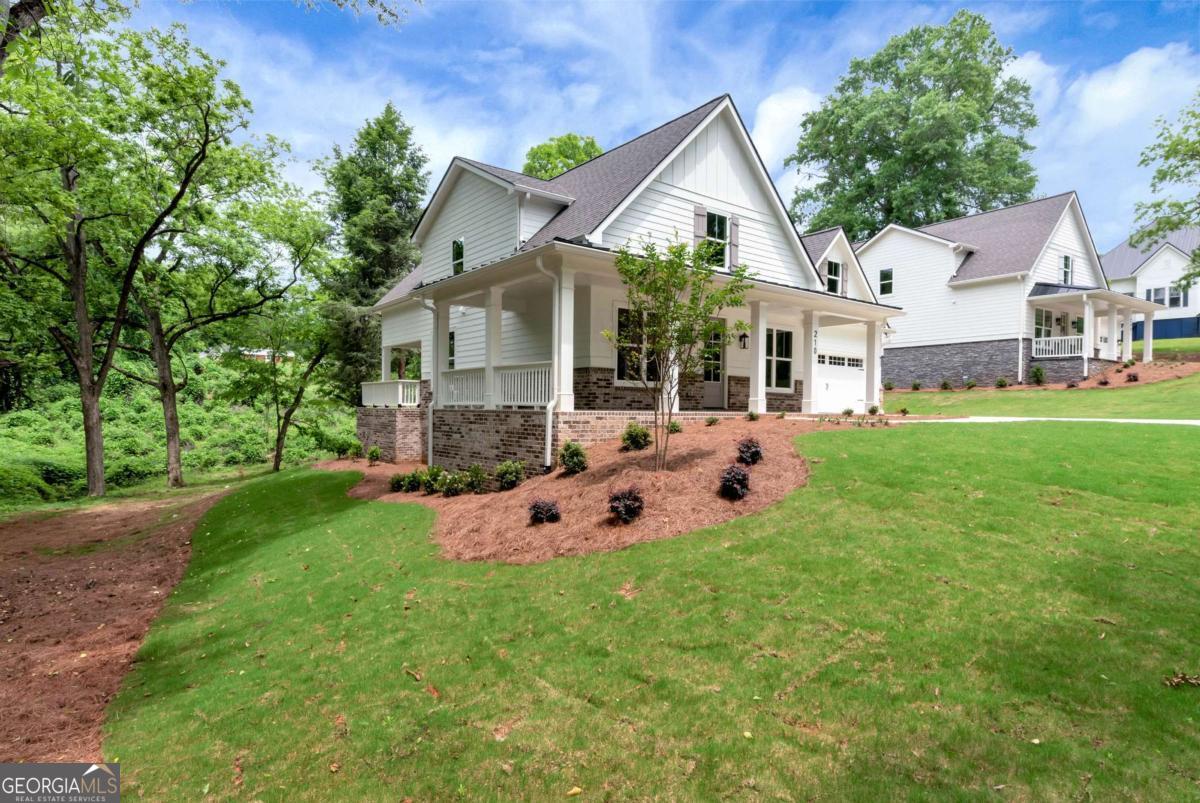210 College AVE