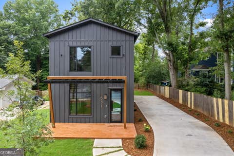 Photo of 631 Flat Shoals Avenue SE, Atlanta, GA 30316 (MLS # 10816136)