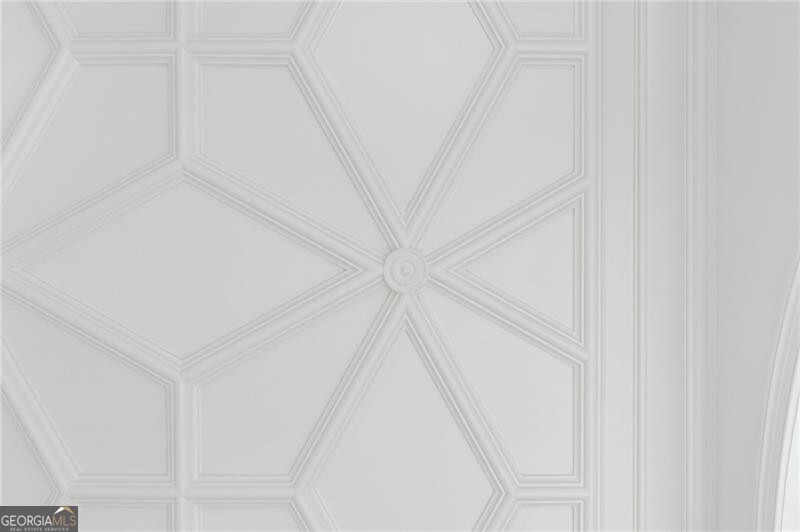 Tuxedo Park - Residential