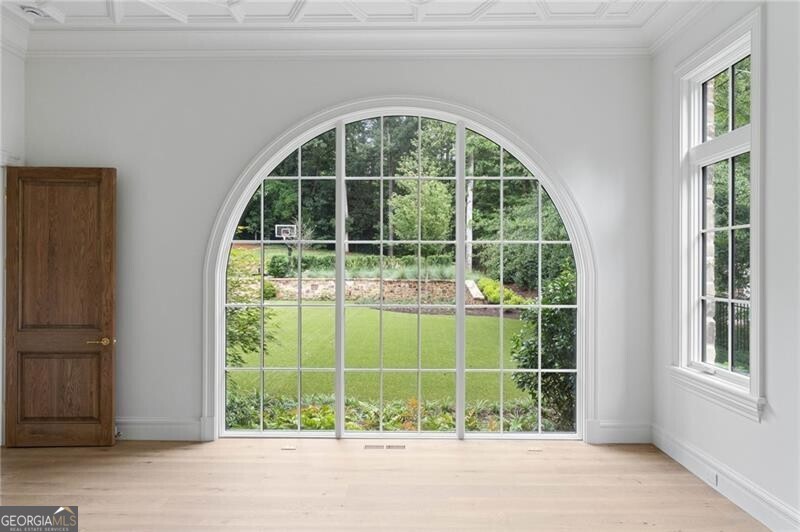 Tuxedo Park - Residential