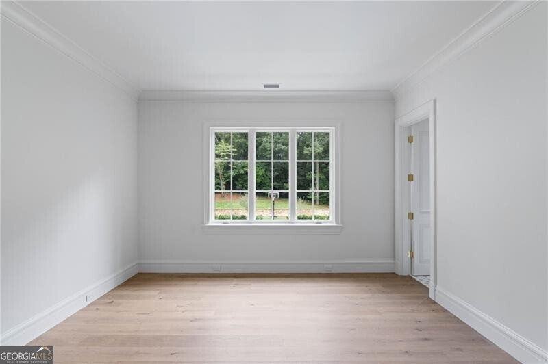 Tuxedo Park - Residential