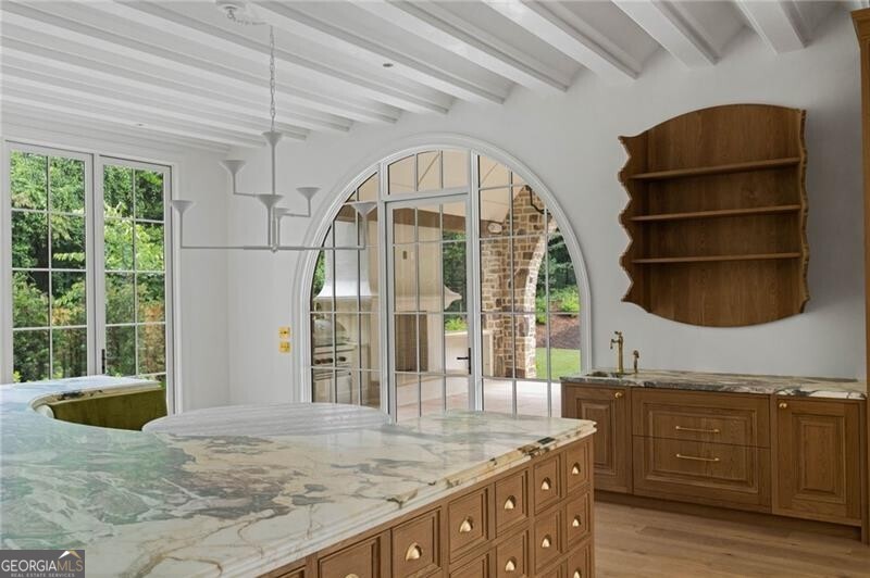 Tuxedo Park - Residential