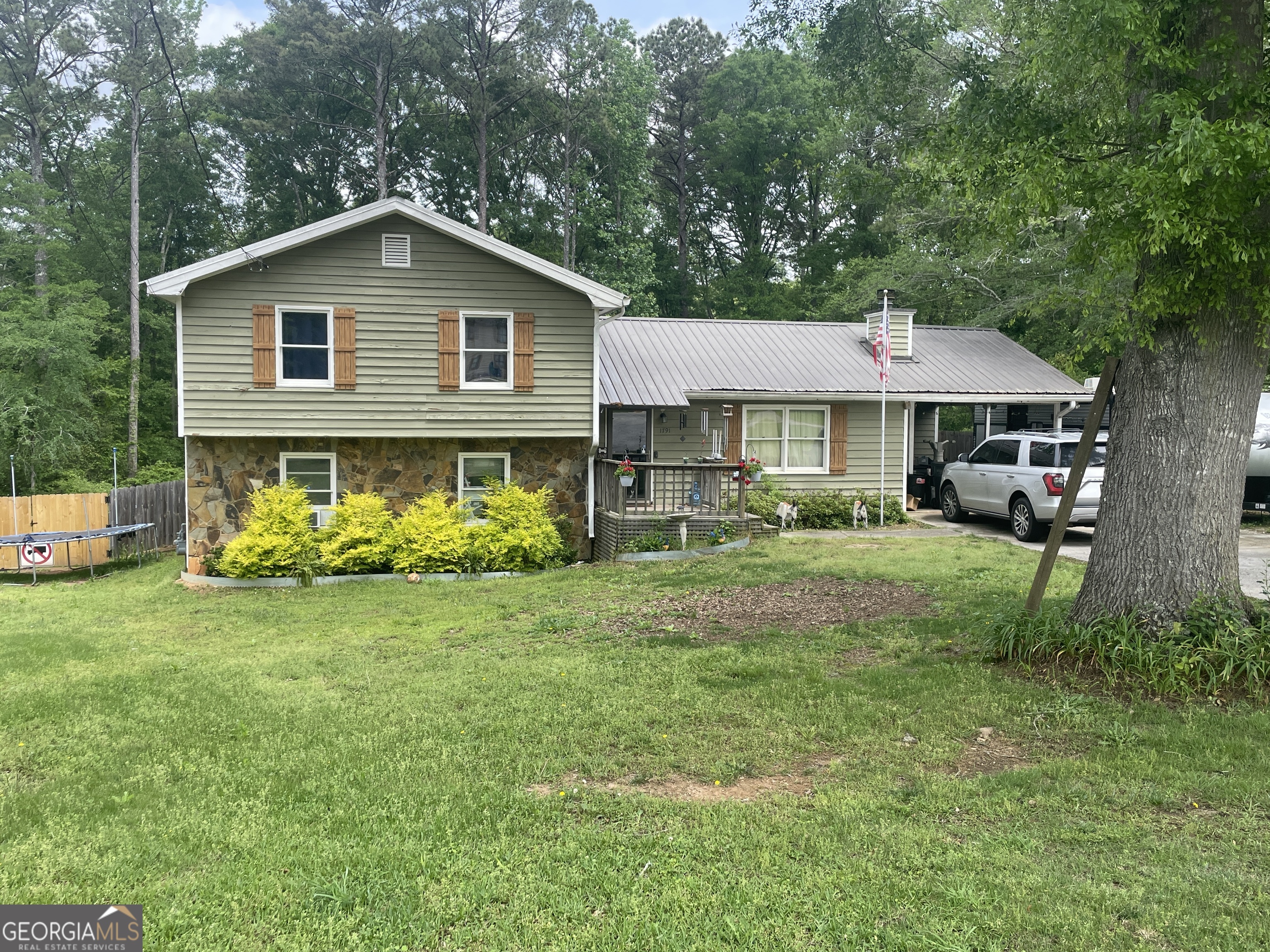 Attention Cash Investor: Fixer upper * Home On the Yellow River * 1.6 acres * All Title Work is Done * $50-65k in Repairs * ARV $290-$315k * Ready to Close * Must Close by June 30th * Open House to View / Inspect Monday 1 pm-2 pm * One of only 4 Houses on River in Subdivision * Call or Text Joe with Any Questions at 770-574-1111 * Do Not Bother Occupant. The house will be delivered vacant on the day of closing.