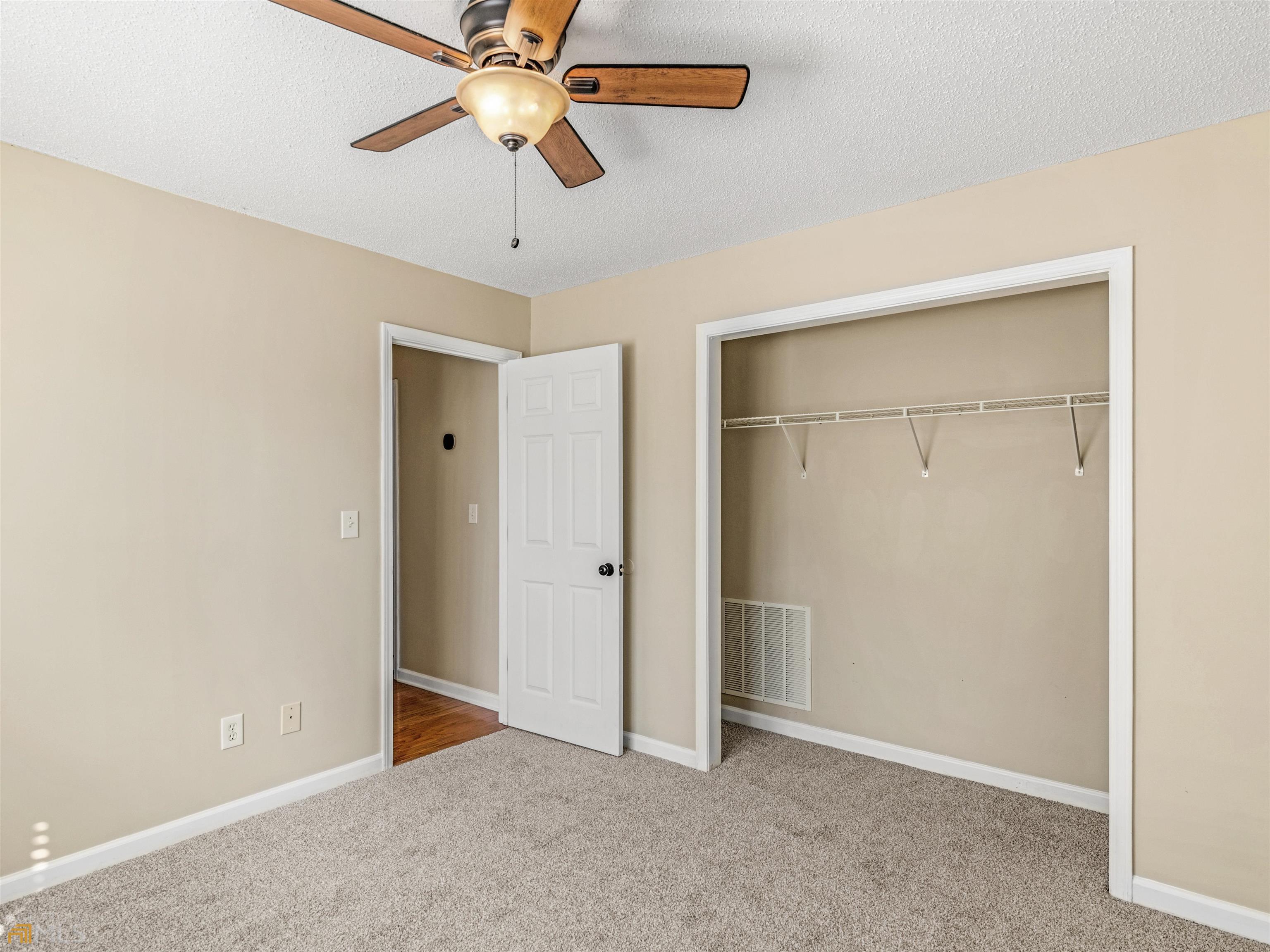 Virginia Meadows - Residential