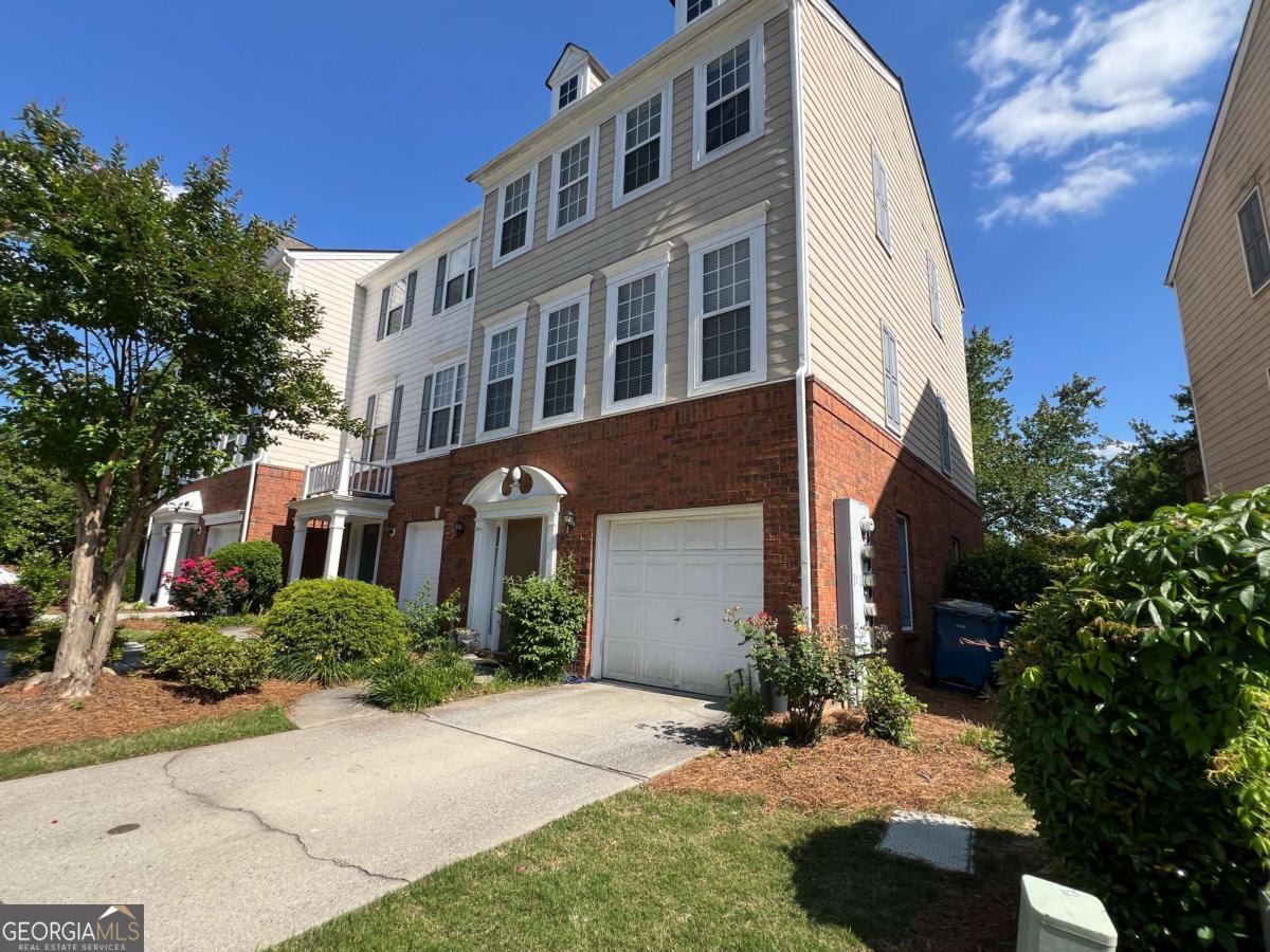 3914 Howell Park RD