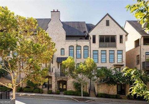 Photo of 6617 Cadence Boulevard, Atlanta, GA 30328 (MLS # 10575226)