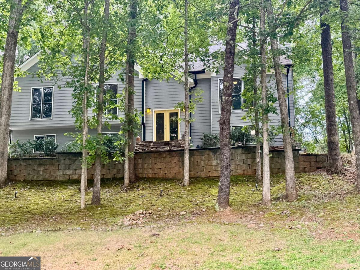 1200 Cherry LN