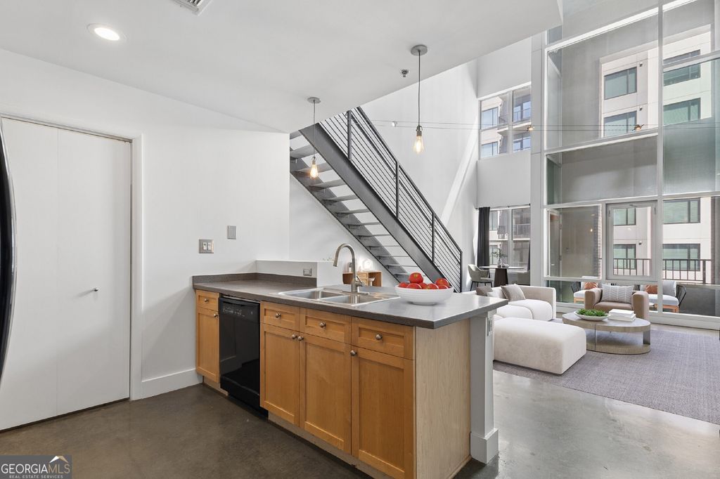 Photo of 845 Spring Street NW #505, Atlanta, GA 30308 (MLS # 10719885)