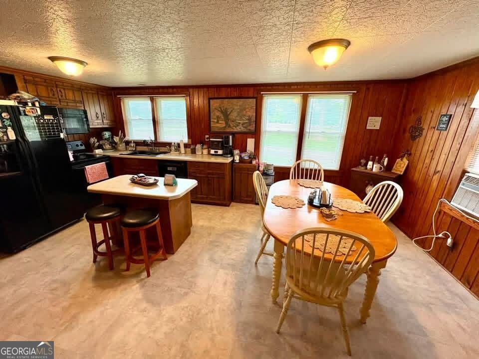 Photo of 422 Ga Highway 87 N, Cochran, GA 31014 (MLS # 10845339)