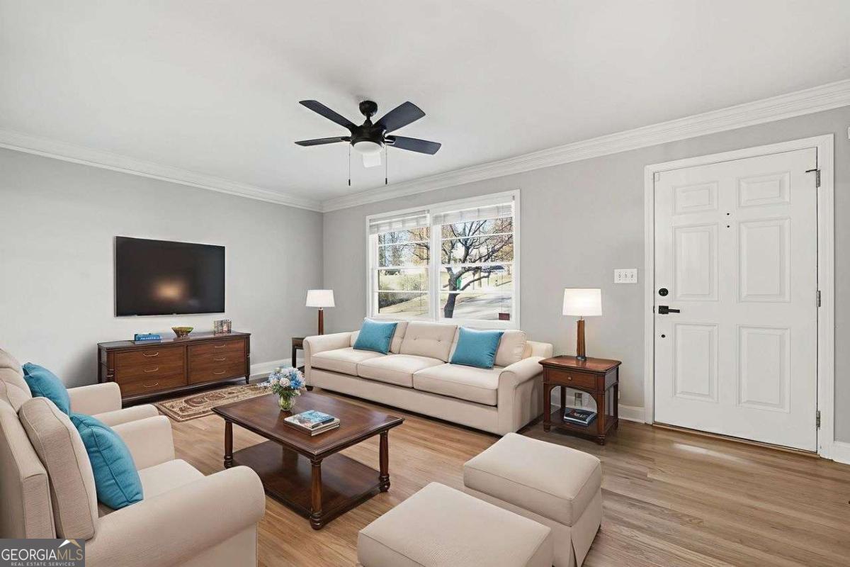 2002 DREW VALLEY RD NE