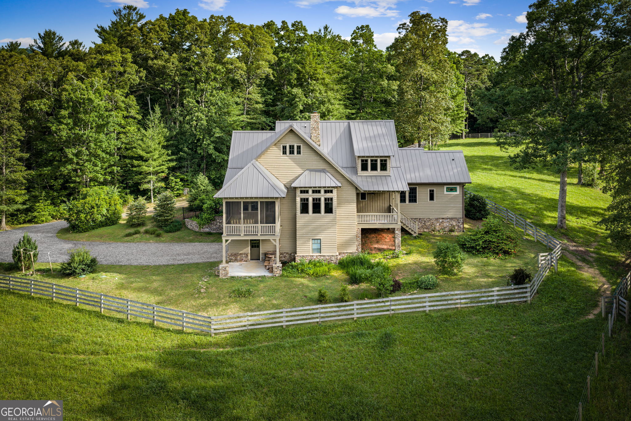 290 Old Anderson Creek Rd, Ellijay, GA, 30536, USA, 3 Bedrooms Bedrooms, ,3 BathroomsBathrooms,Residential,Active,290 Old Anderson Creek Rd,10790509