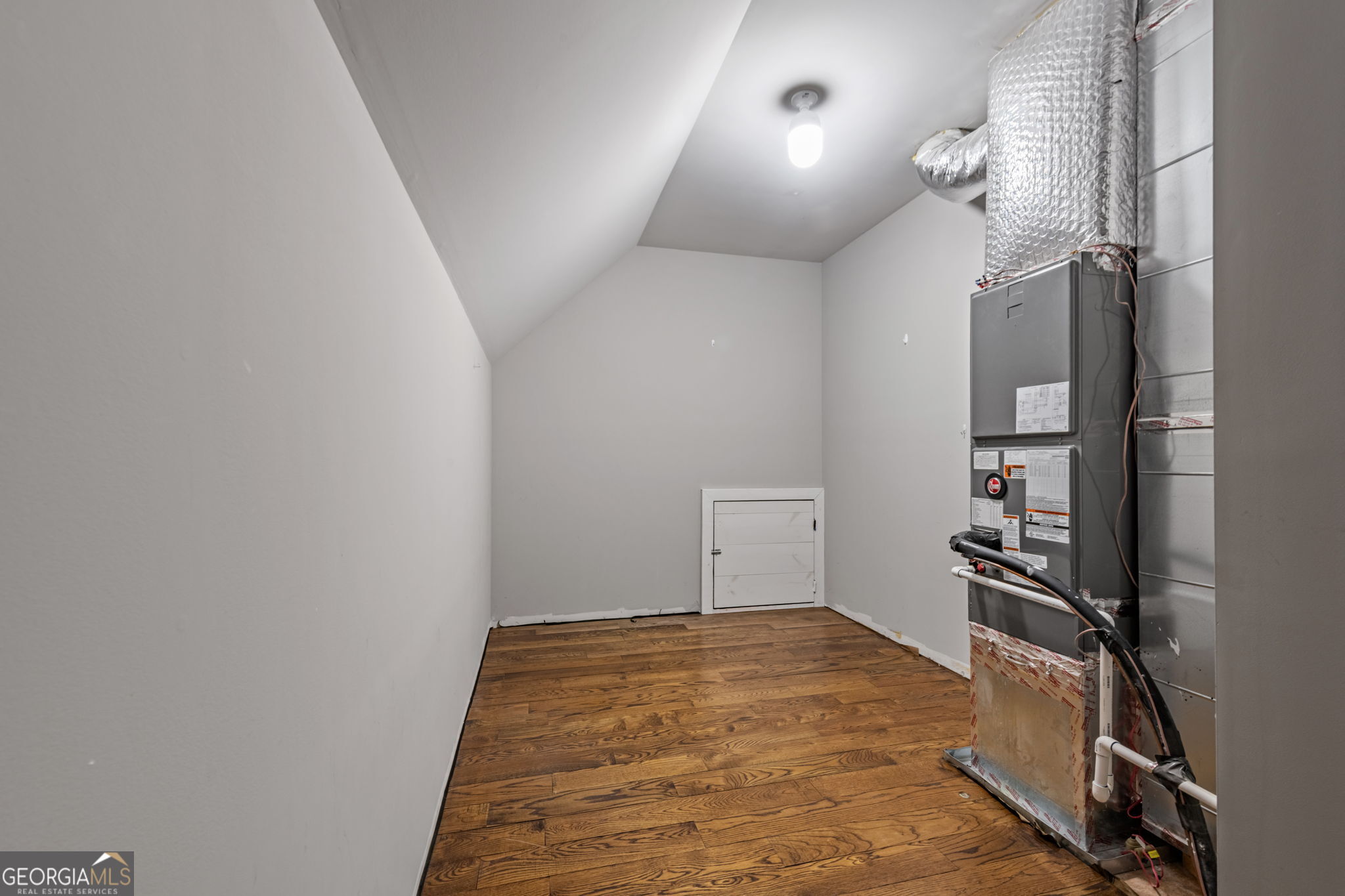 290 Old Anderson Creek Rd, Ellijay, GA, 30536, USA, 3 Bedrooms Bedrooms, ,3 BathroomsBathrooms,Residential,Active,290 Old Anderson Creek Rd,10790509