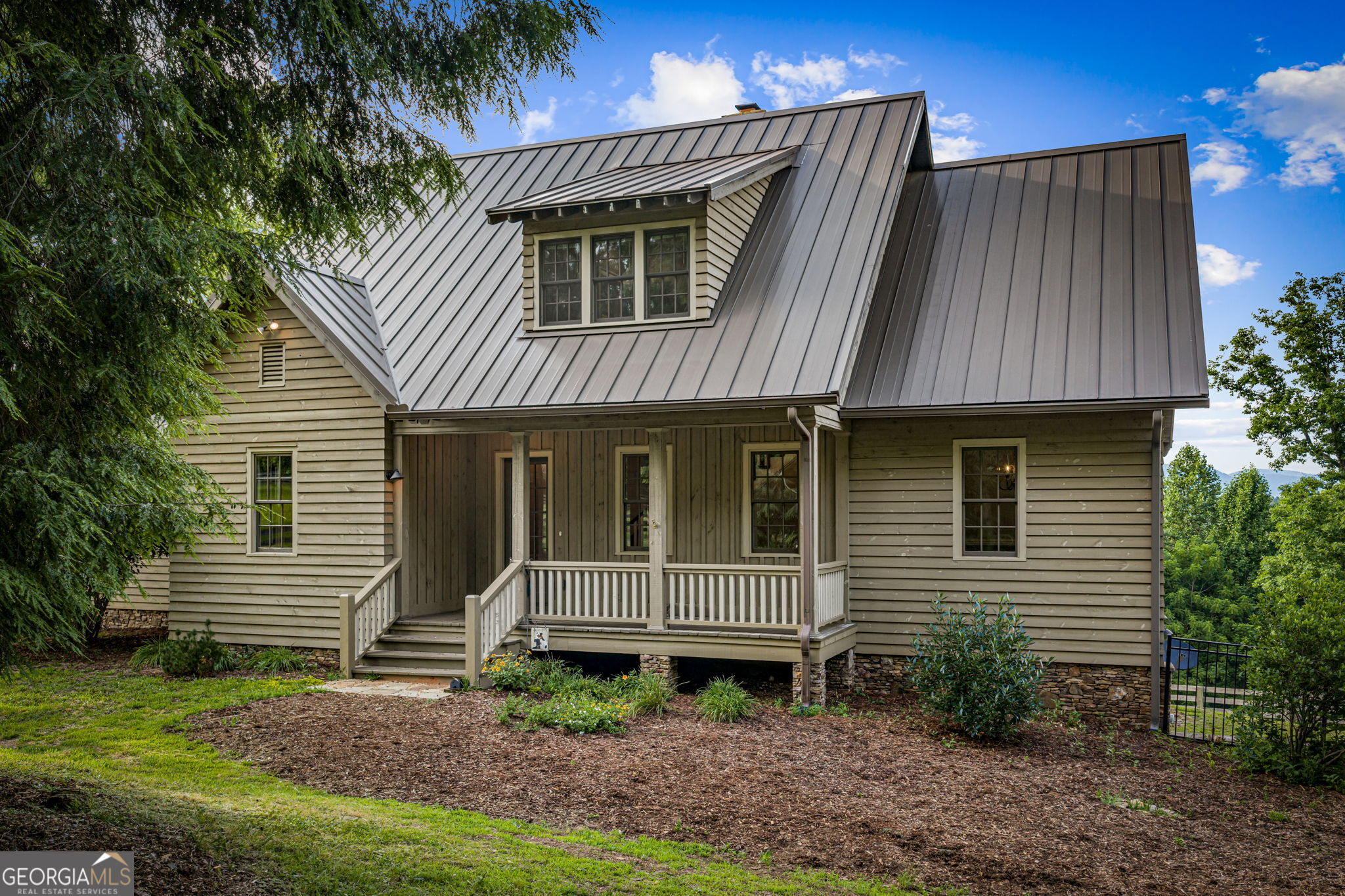 290 Old Anderson Creek Rd, Ellijay, GA, 30536, USA, 3 Bedrooms Bedrooms, ,3 BathroomsBathrooms,Residential,Active,290 Old Anderson Creek Rd,10790509