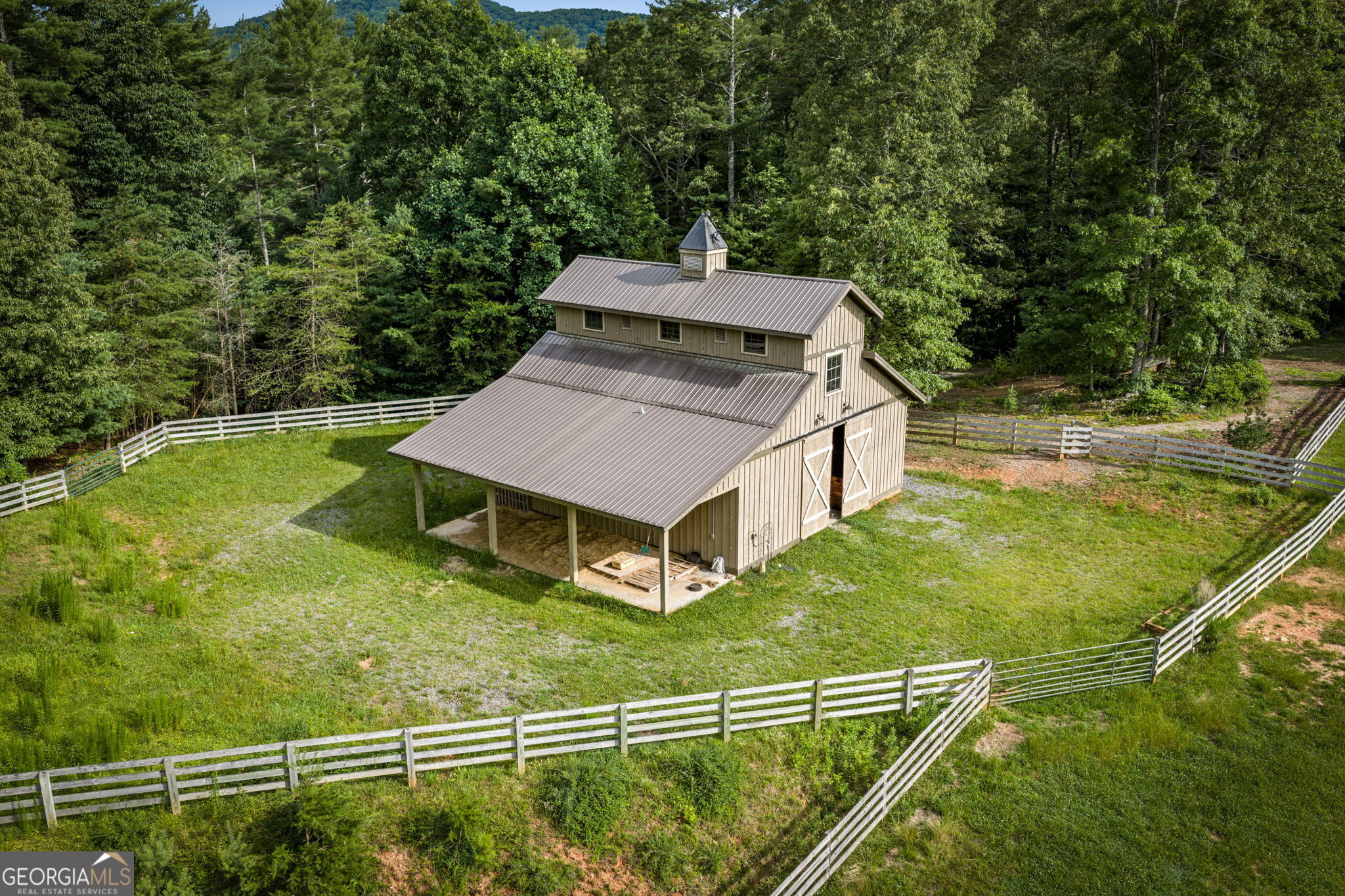 290 Old Anderson Creek Rd, Ellijay, GA, 30536, USA, 3 Bedrooms Bedrooms, ,3 BathroomsBathrooms,Residential,Active,290 Old Anderson Creek Rd,10790509