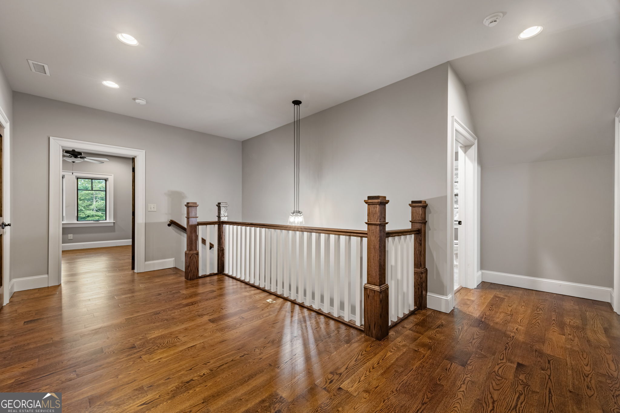 290 Old Anderson Creek Rd, Ellijay, GA, 30536, USA, 3 Bedrooms Bedrooms, ,3 BathroomsBathrooms,Residential,Active,290 Old Anderson Creek Rd,10790509