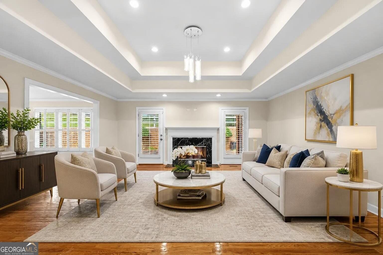210 Wildwood DR