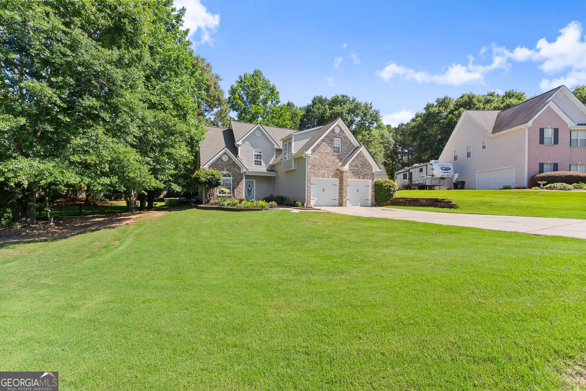 4523 Lafayette LN