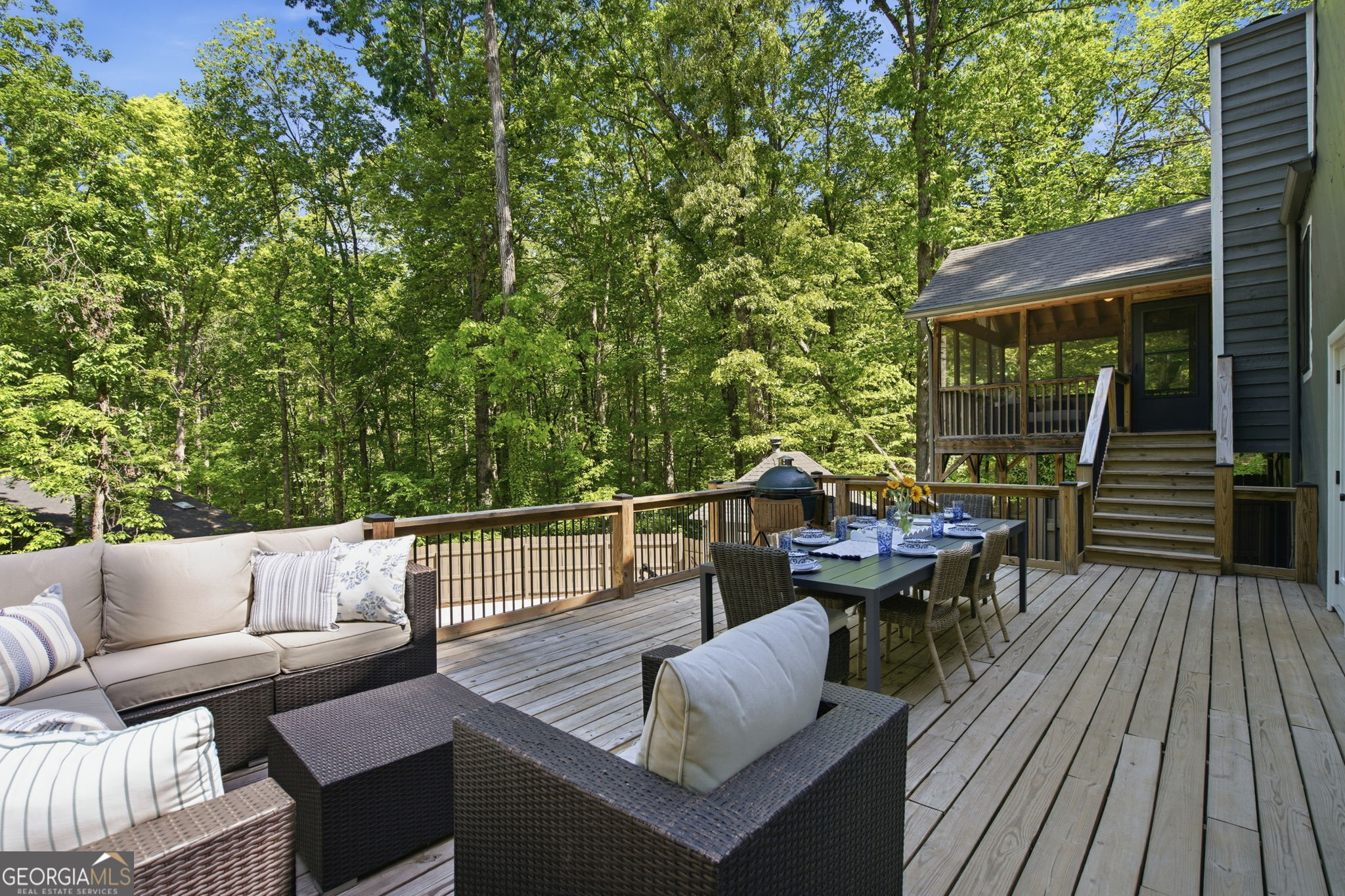 1075 Pine Grove Pointe DR