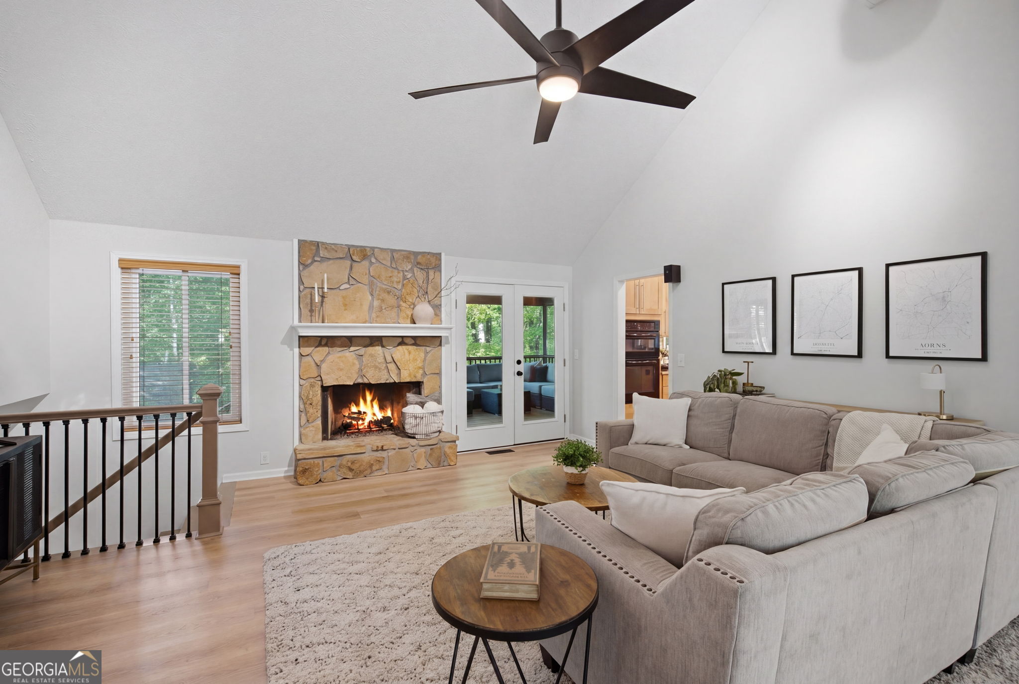 1075 Pine Grove Pointe DR