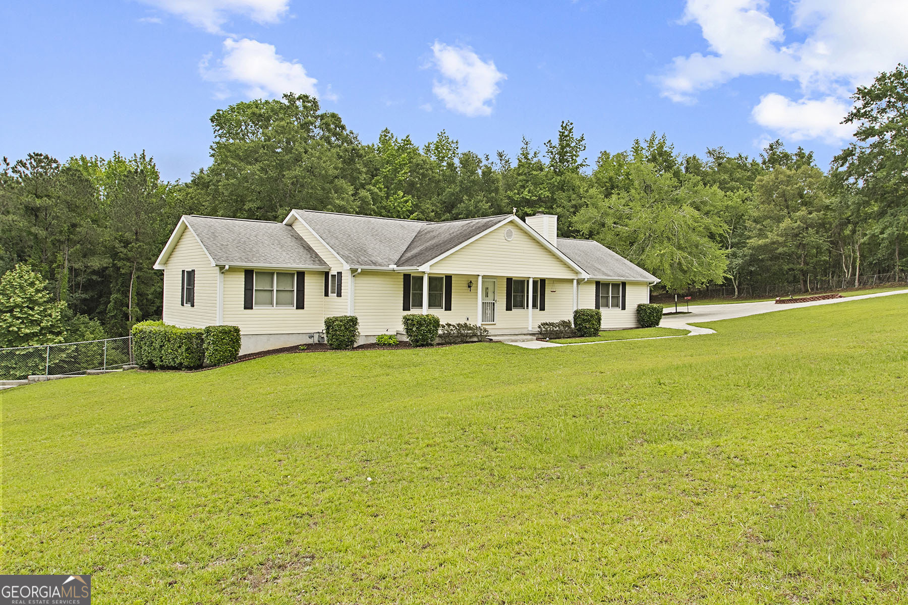 118 Hidden Hills DR