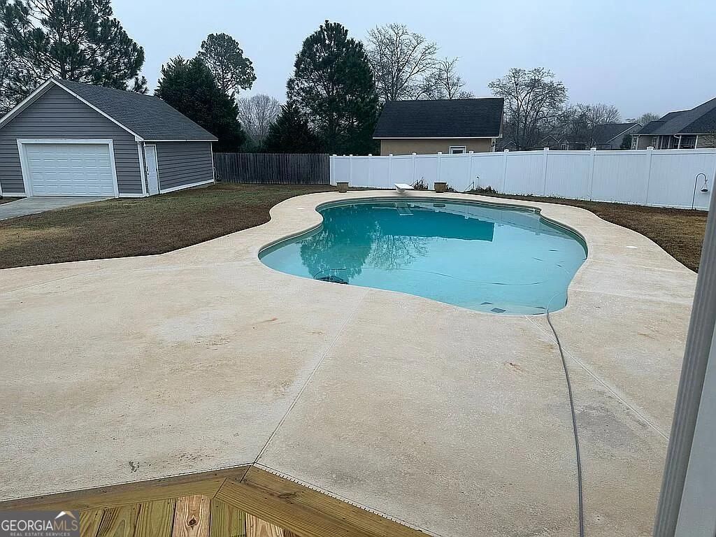 Photo of 33 Surrey Circle, Tifton, GA 31793 (MLS # 10731693)