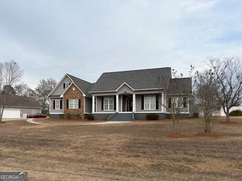 Photo of 33 Surrey Circle, Tifton, GA 31793 (MLS # 10731693)
