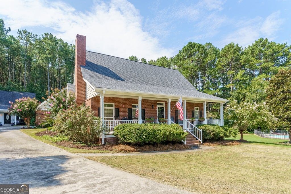 Photo of 5454 McCullers Lane, Loganville, GA 30052 (MLS # 10831073)
