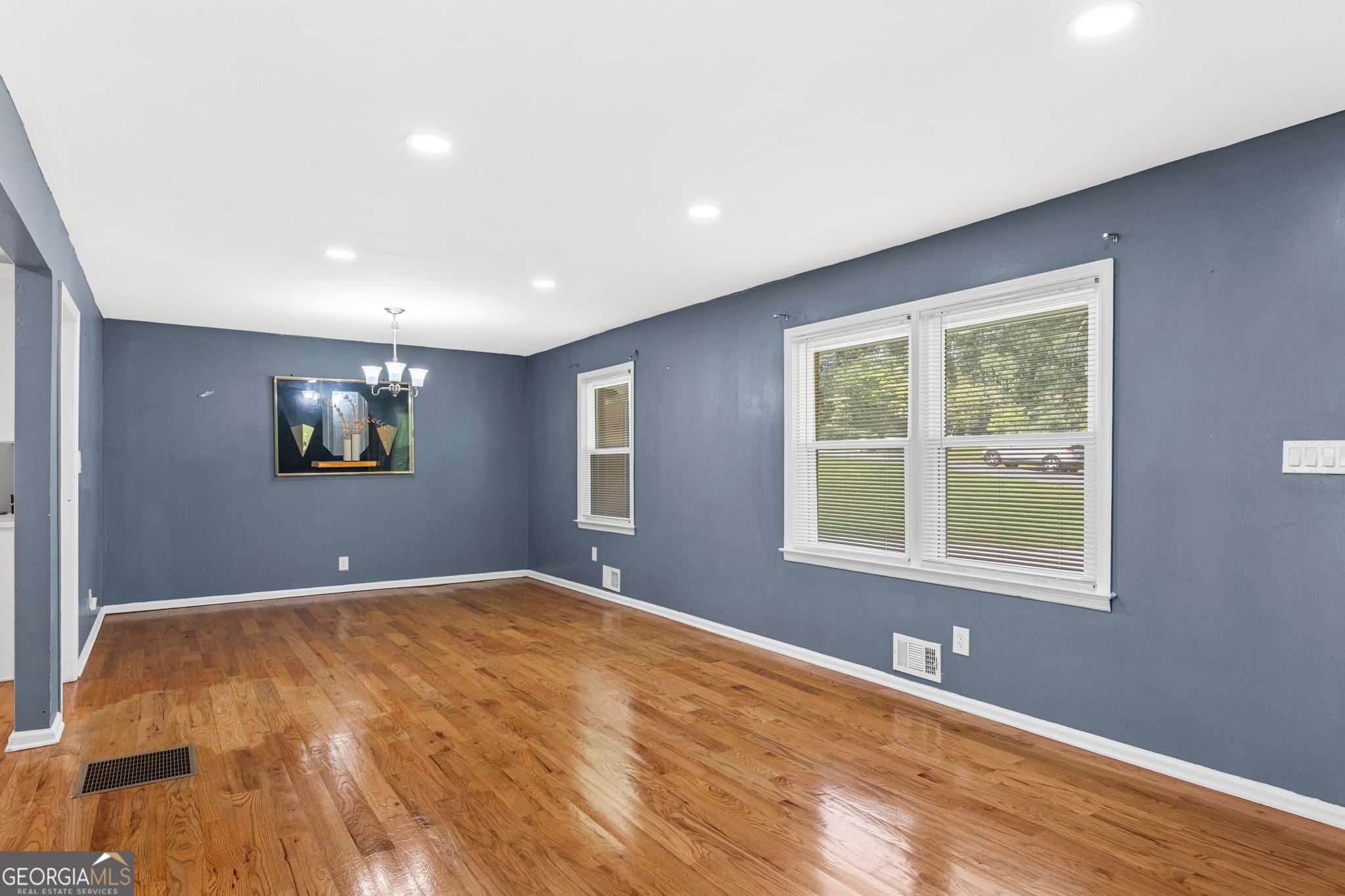 974 Laurelmont DR SW