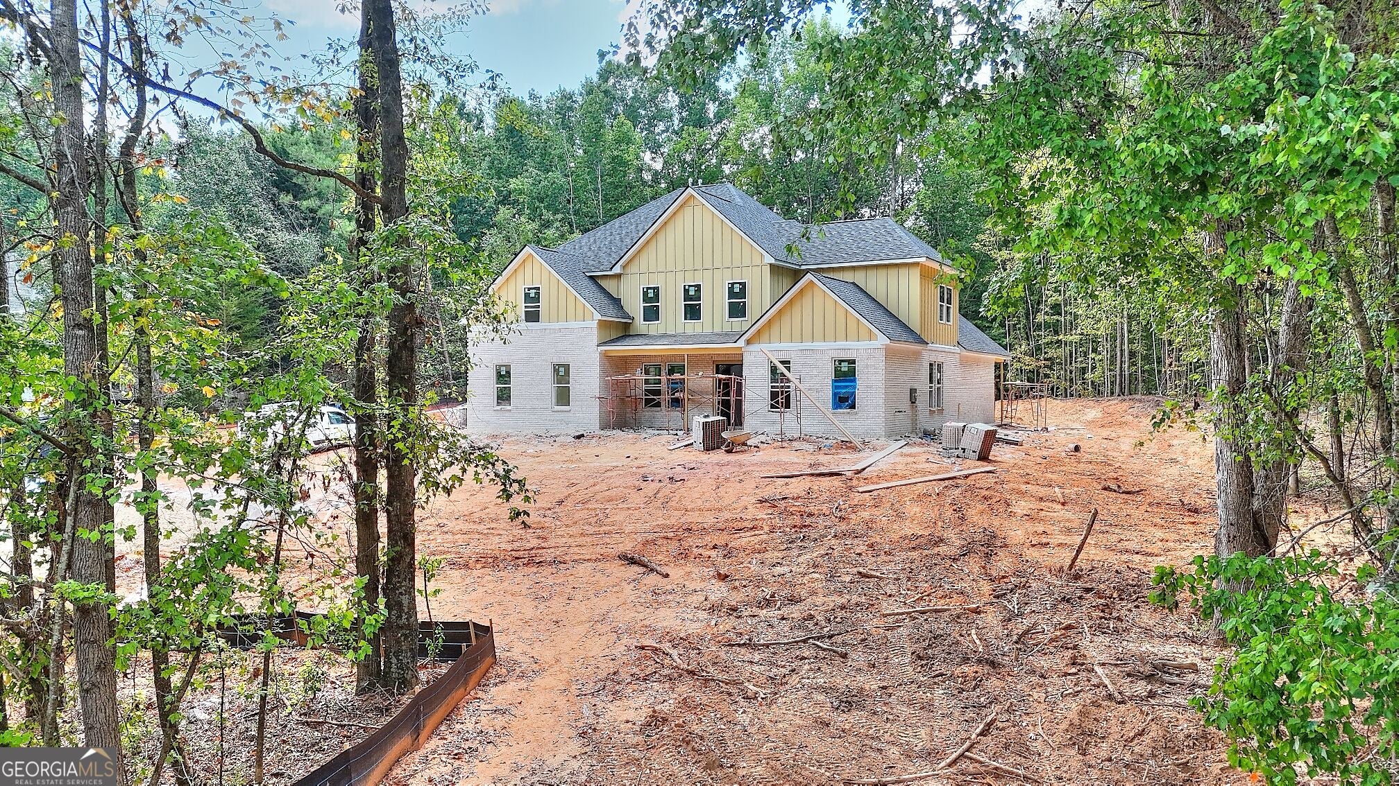 299 Claiborne WAY