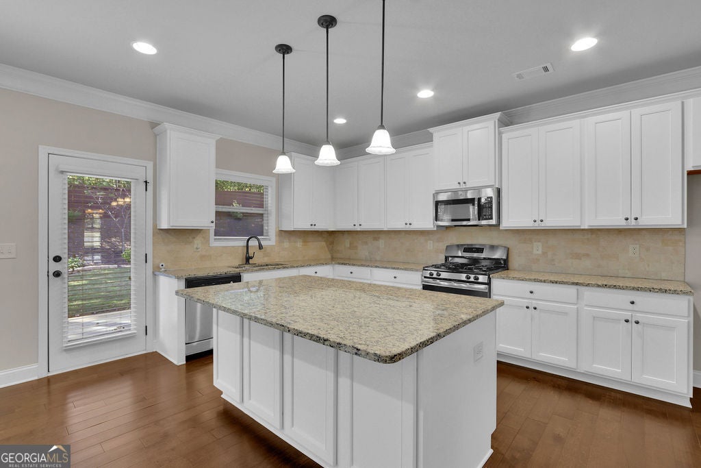 2132 Nichols Valley DR