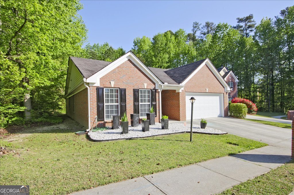 2995 Ashly Woods CT