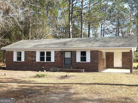 126 N Broad ST Lenox GA 31637