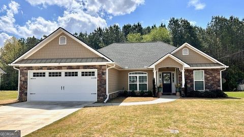 Photo of 15 Savannah Place NW, Rome, GA 30165 (MLS # 10723868)