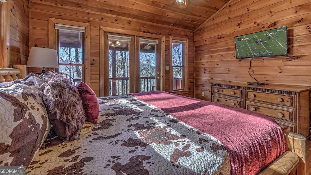 Blue Ridge, Georgia 30513, United States, 3 Bedrooms Bedrooms, ,3 BathroomsBathrooms,Residential,Active,170860