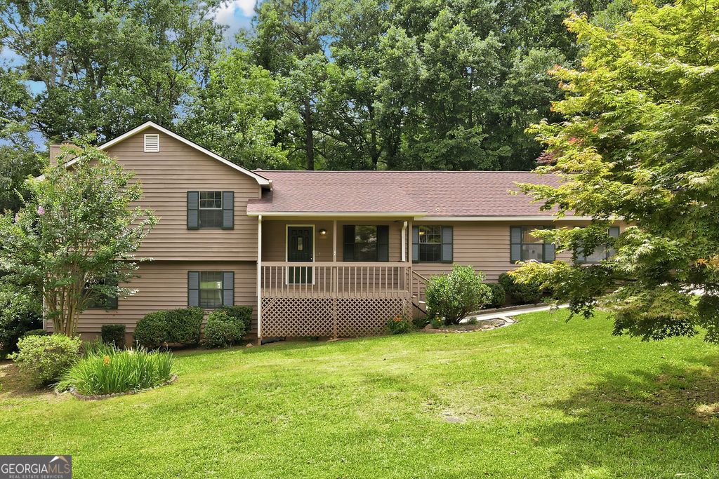 Photo of 357 Kings Hill Court, Lawrenceville, GA 30045 (MLS # 10793161)
