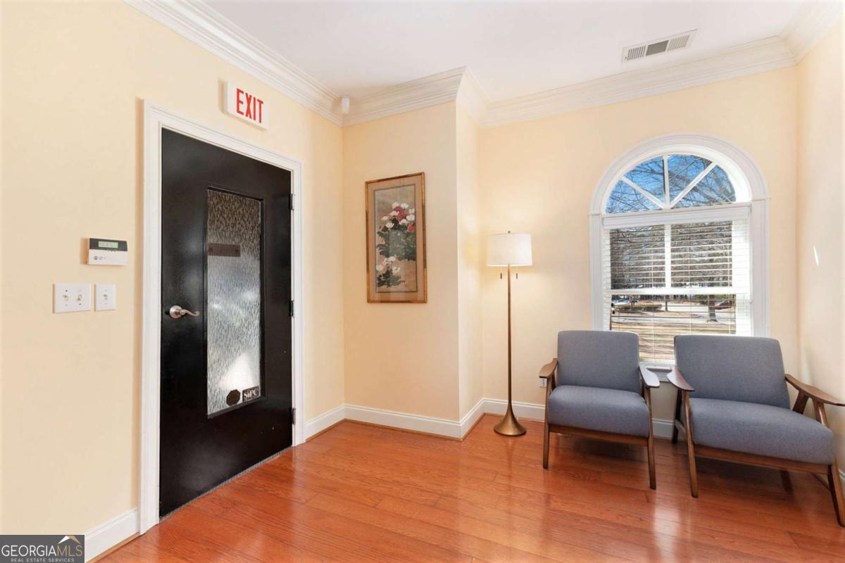 5400 Laurel Springs PKWY 203
