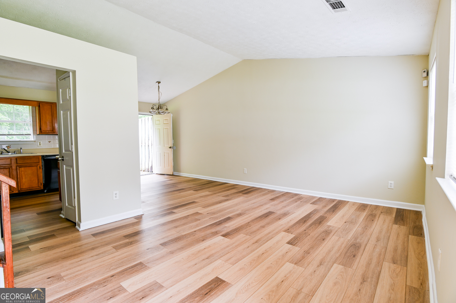 2042 Mallard Way