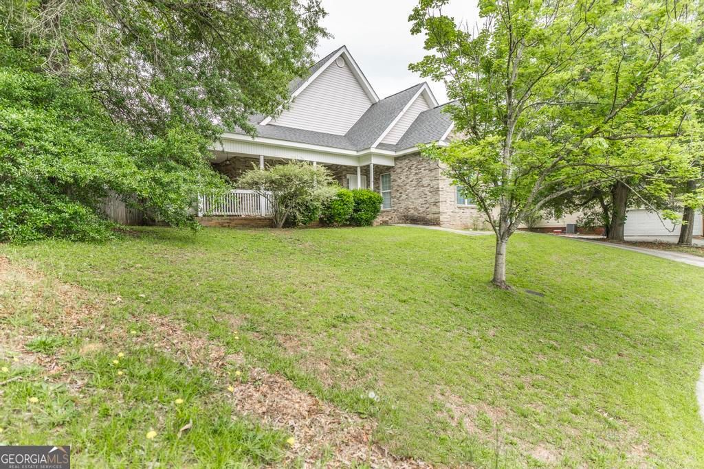 Photo of 211 Cade Terrace, Warner Robins, GA 31088 (MLS # 10763309)
