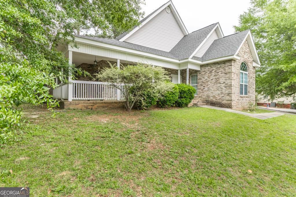Photo of 211 Cade Terrace, Warner Robins, GA 31088 (MLS # 10763309)