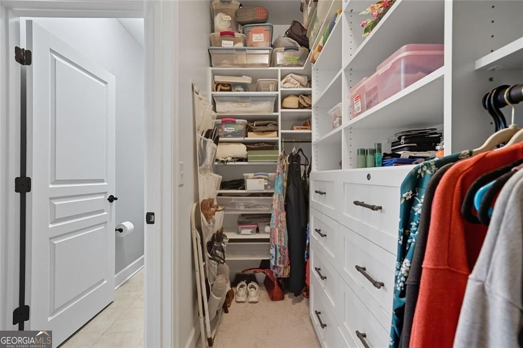 WOODHAVEN COURT - Residential