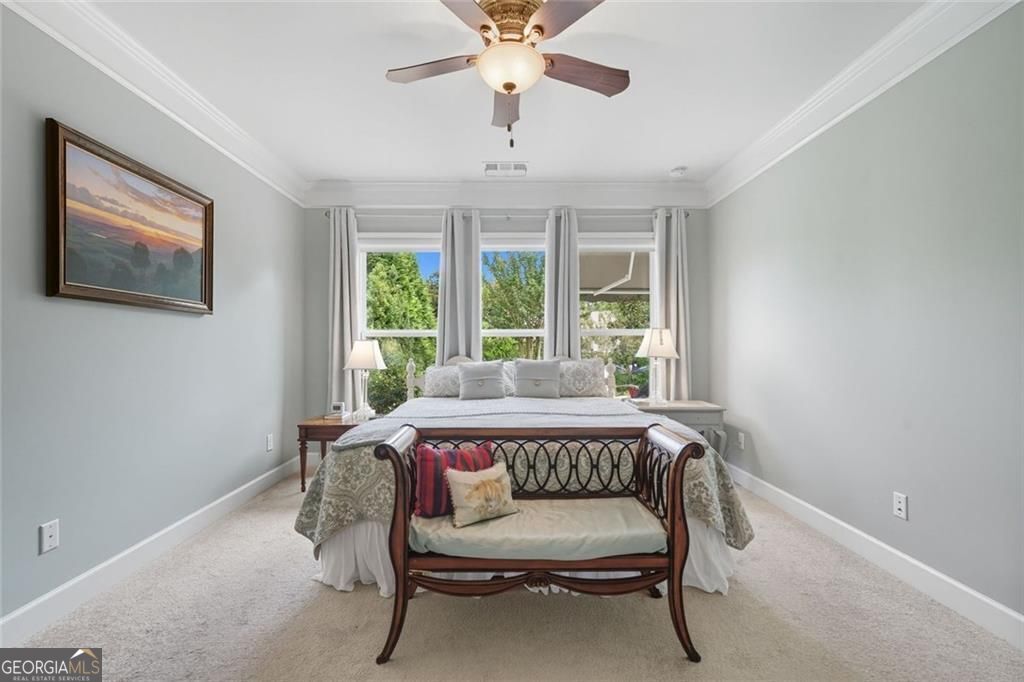 WOODHAVEN COURT - Residential