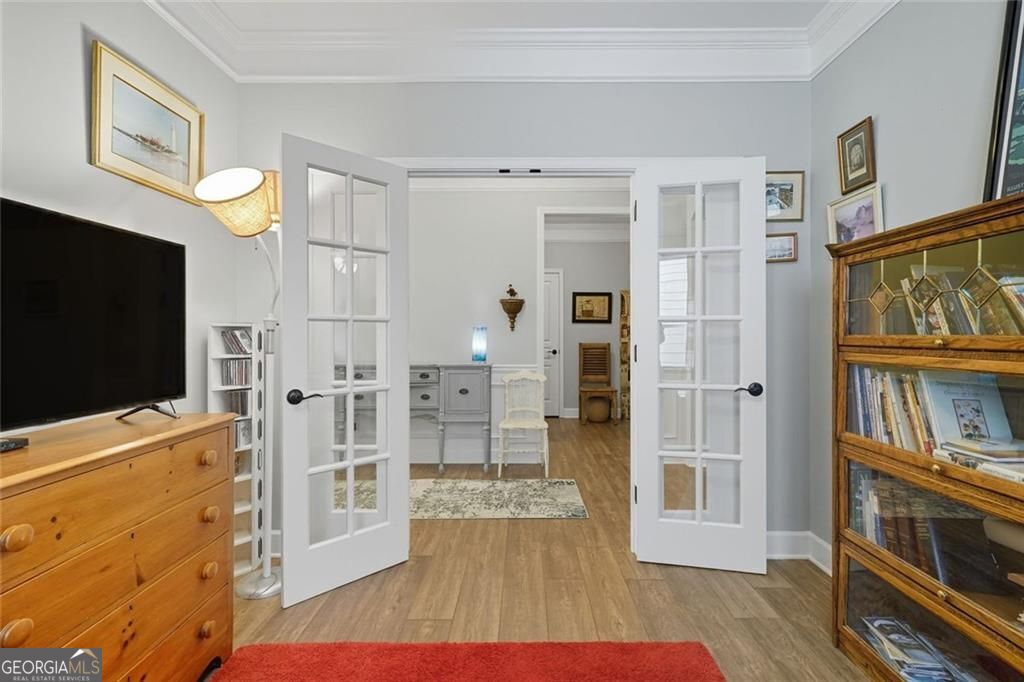 WOODHAVEN COURT - Residential