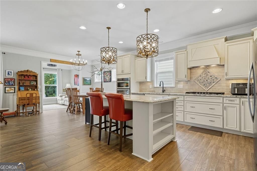 WOODHAVEN COURT - Residential